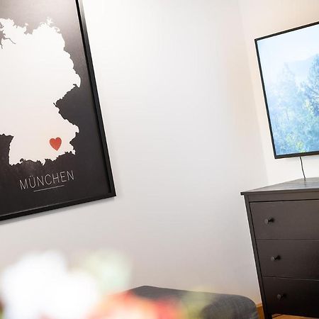 Marienplatz Apartment 2 Bedrooms Living Room Kitchen ミュンヘン エクステリア 写真