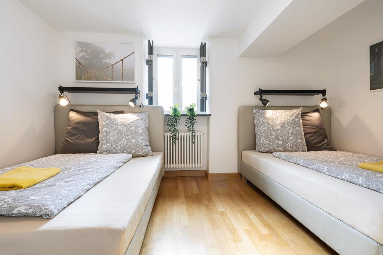 Marienplatz Apartment 2 Bedrooms Living Room Kitchen ミュンヘン エクステリア 写真